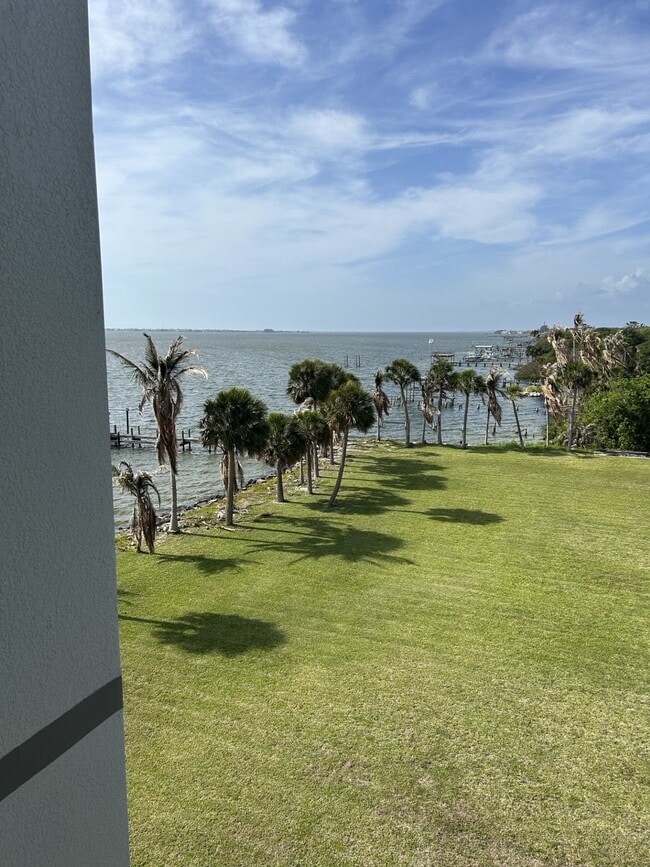 Photo - 590 S Banana River Dr Unit 303