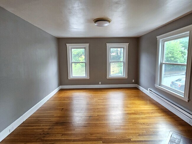 Photo - 117 Merrifield St Unidad 2