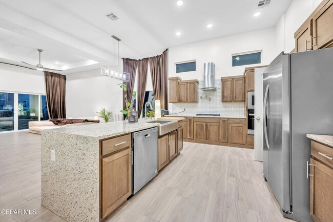 Photo - 13257 Coldham St