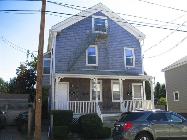 Building Photo - 15 Webster St Unit 2 Rental