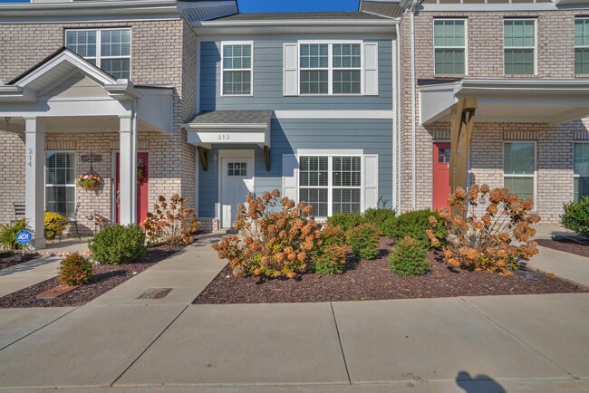 Photo - 212 Mansfield Dr