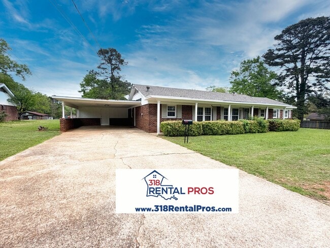 Photo - 4 Bed 3 Bath Home in Ruston!