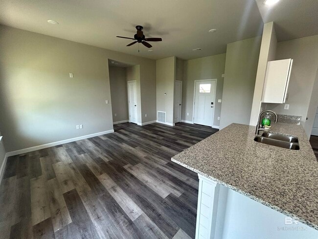 Photo - 8736 Lockridge Rd Apartamento