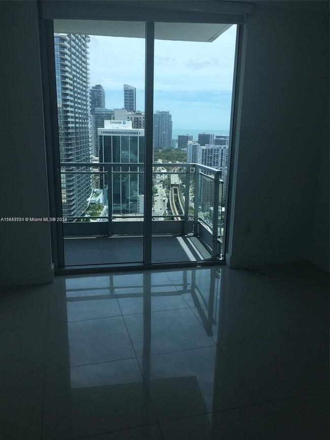 Photo - 92 SW 3rd St Condominio Unidad 3404