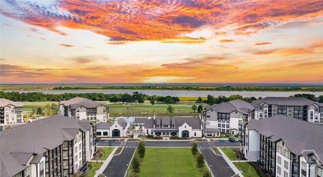 Photo - 100 Ronda St Unidad C1