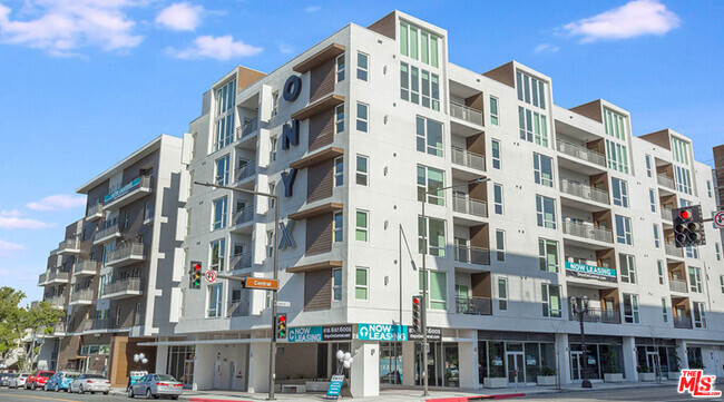 Building Photo - 313 W California Ave Rental