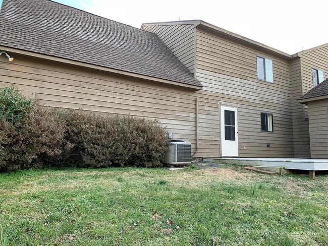 Photo - 1012 Amber Ridge Rd