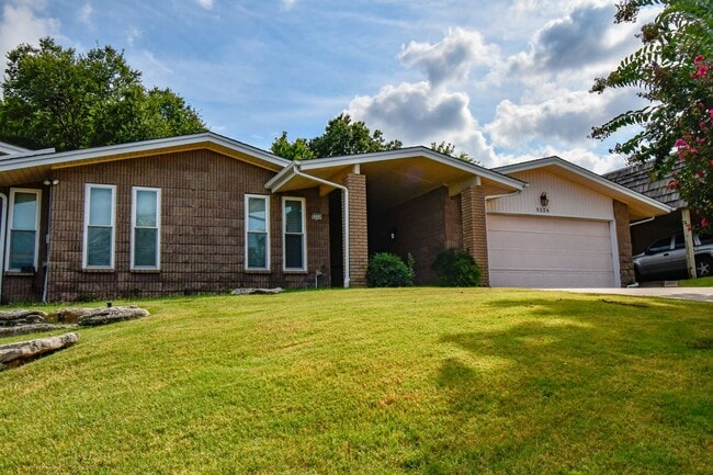 Photo - Charming 3-Bedroom Home in the Warrenton N...