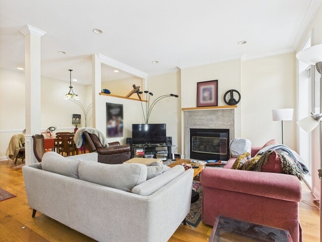 Photo - 609 Idlewood Ave