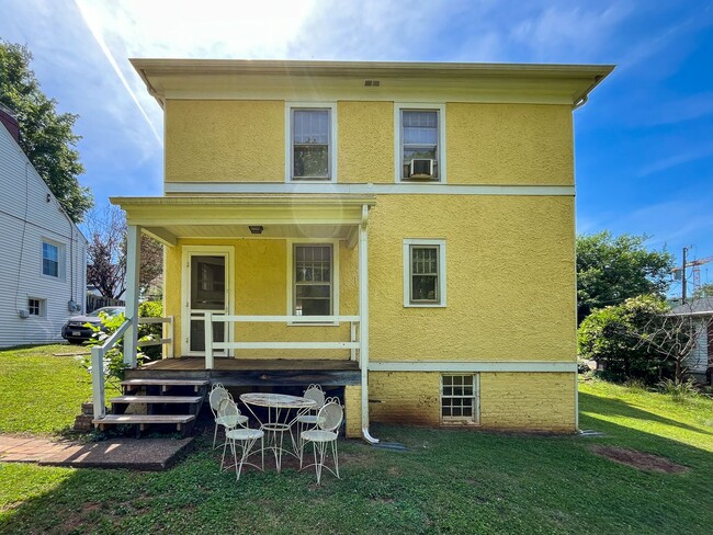 Photo - 2104 Hill St Unit 2104 Main House