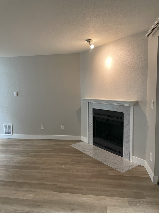 Photo - Redmond Park Apts