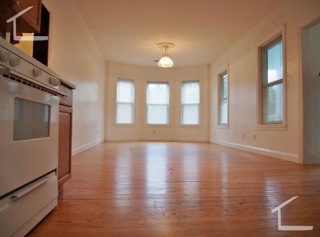 Available now - Brighton 4 Bed - Available now - Brighton 4 Bed Condo