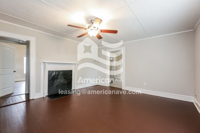 Photo - 229 Poole St