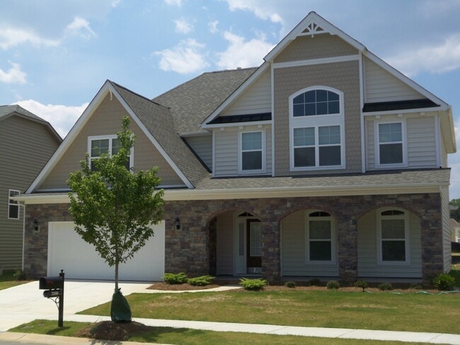 Building Photo - Immaculate 4/3 Home in Cureton! COMING SOON!