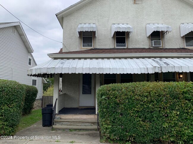 Photo - 1210-1212-1212 Hampton St