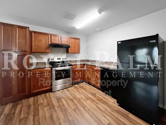 Photo - 18273 Gibraltar Ln