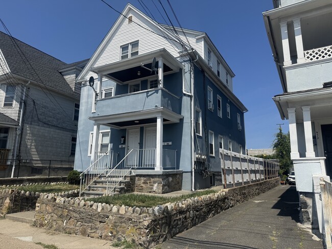 Building Photo - 456 Charles St Rental