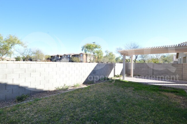 Photo - 3889 S Vineyard Ave
