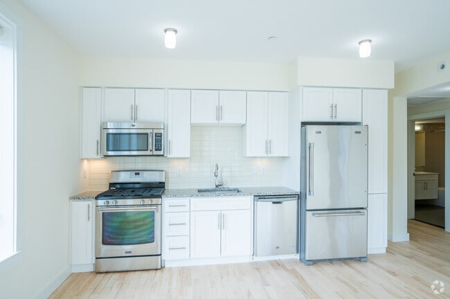 Interior Photo - 603 Concord Rental