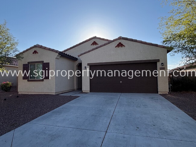 Building Photo - 3214 N Pleasant View Ln