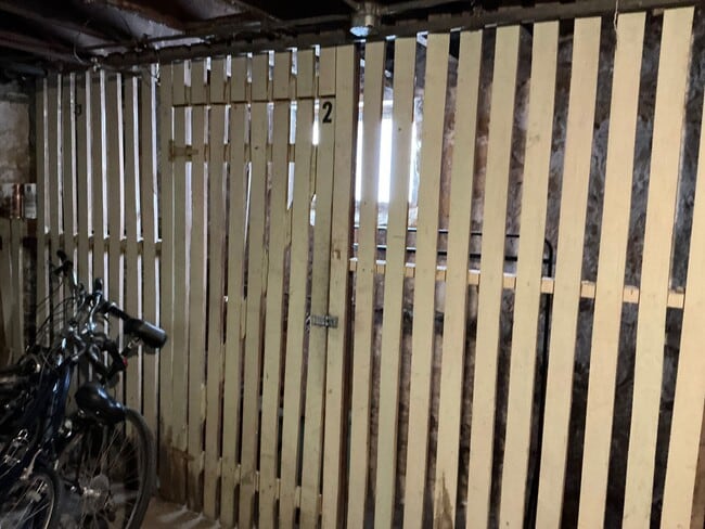 Photo - 1111 E Johnson St