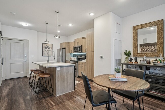 Photo - Infinity at the Rim