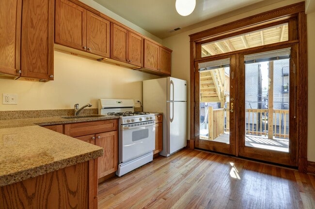 Photo - 3724 N Fremont St Unit 2