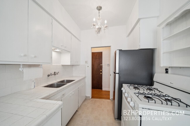 Photo - 139 S Elm Dr Apartment Unit 1