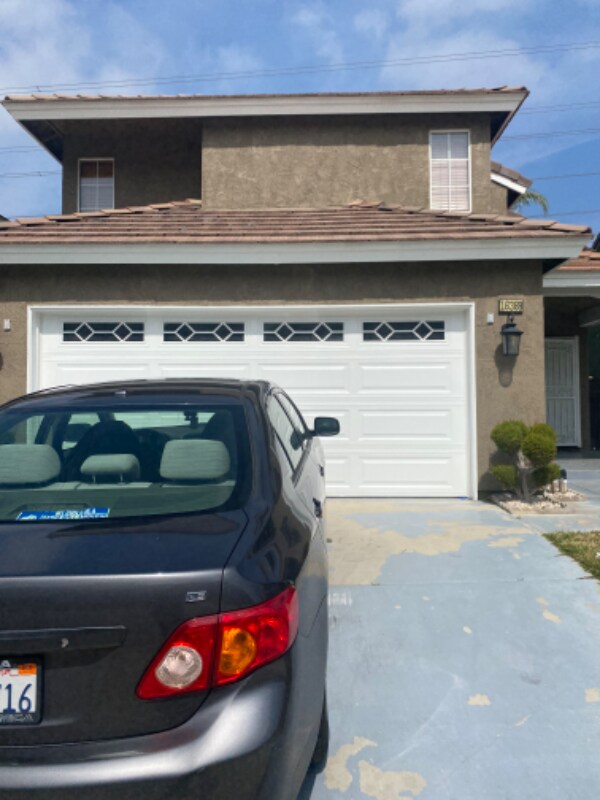 Photo - 16388 Applegate Dr