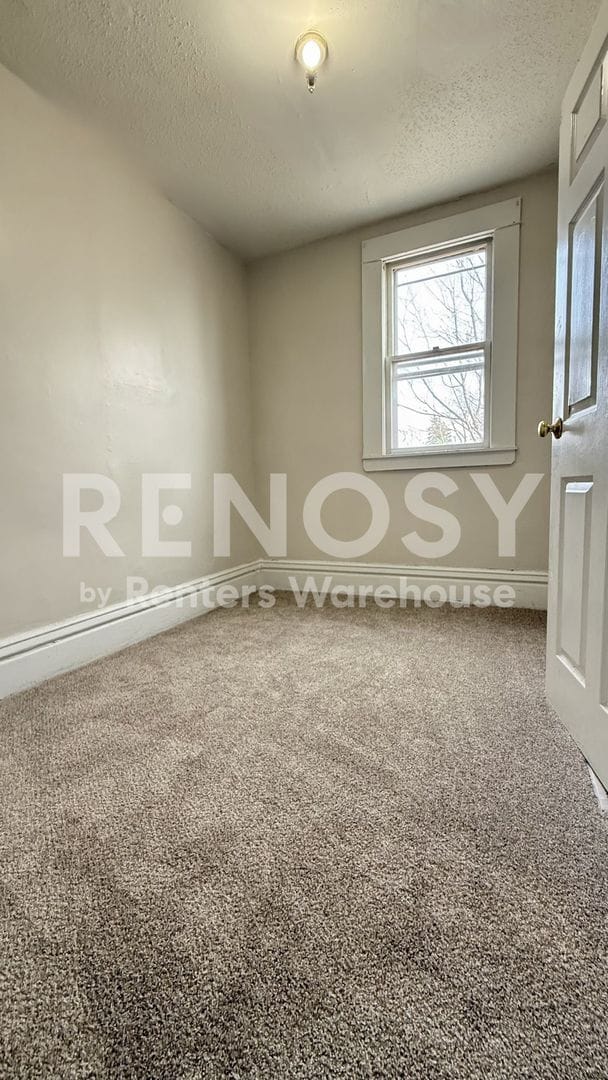 Photo - 935 Sims Ave