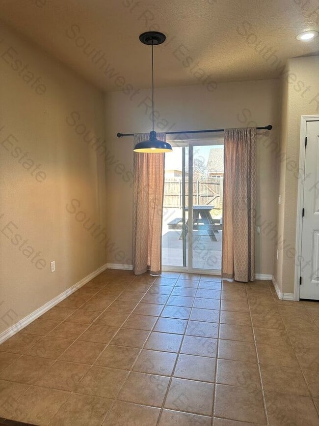 Photo - Beautiful 3 bedroom 2 bath