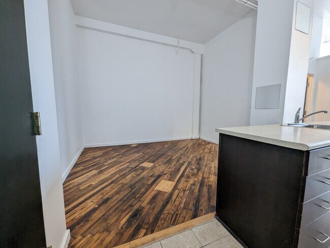 Photo - One Plus Den, One Cool Loft in Cambridge! Unit 414