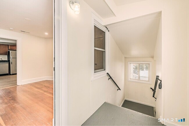 Photo - 8 Piney Ridge Rd