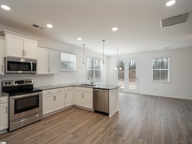 Photo - 316 Bryland Wy