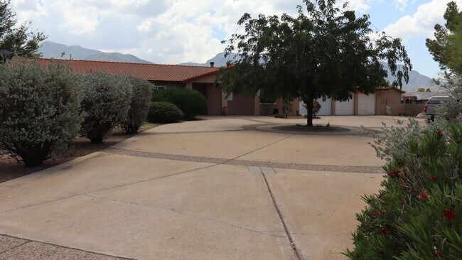 Photo - inground pool