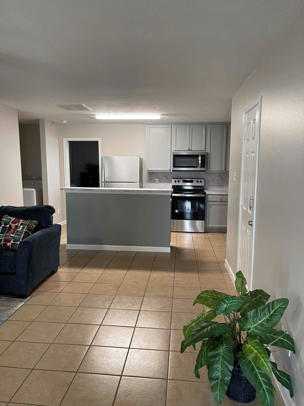 Photo - 23395 Richards Rd