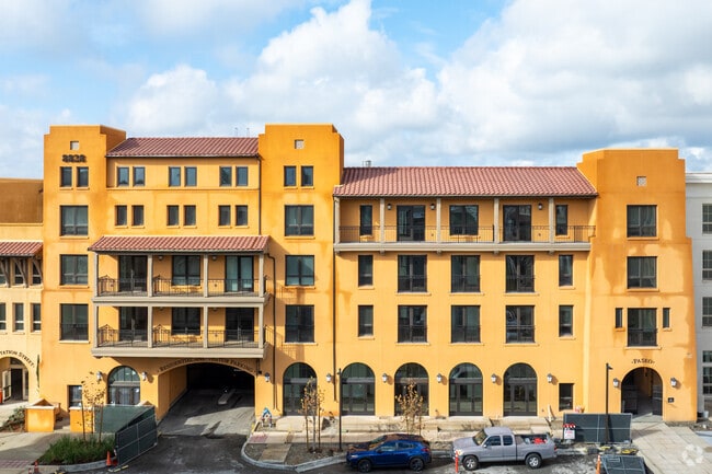 Photo - Village at Montclair