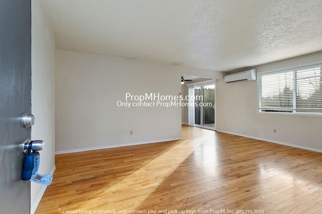 Photo - 5855 SW Oleson Rd