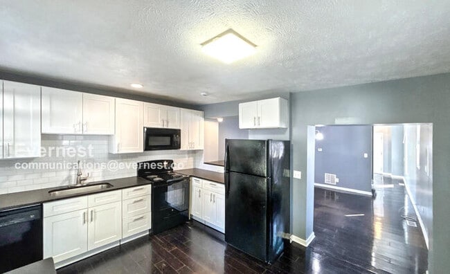 Photo - 39 S Yale Ave