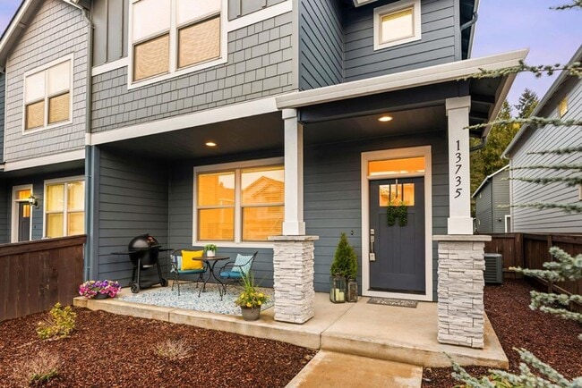 Photo - 3 Bed,2.5 Bath Townhome at the Landing At Salmon Creek