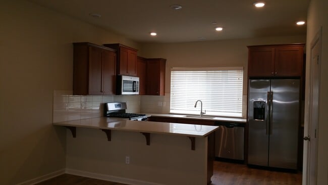 Photo - 427 NE Tork Pl