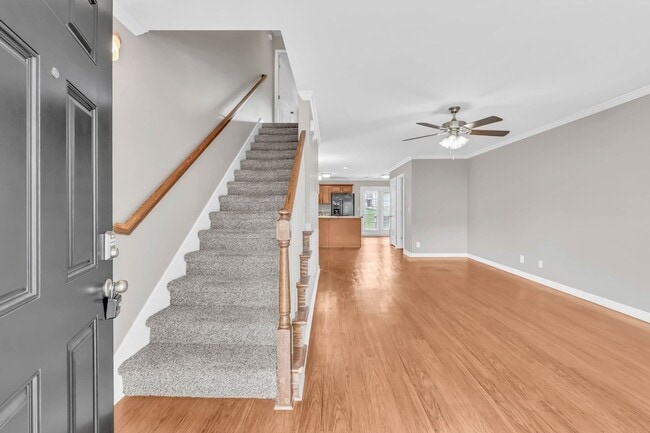326 Sam Houston Cir