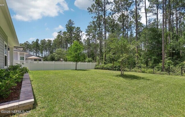 Photo - 323 Holly Forest Dr