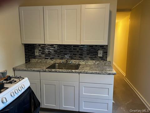 Photo - 20 Oyster Bay Road Unit Back