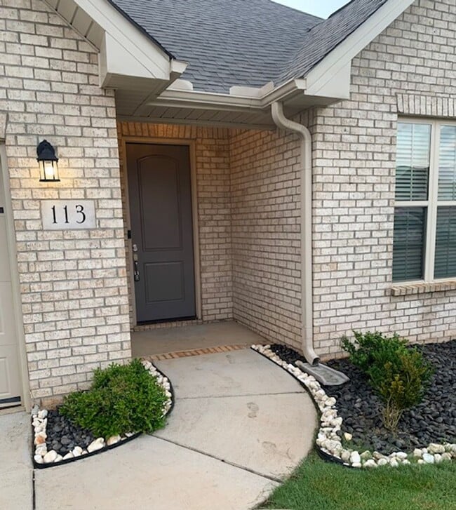 Photo - 113 James Parcus Cir