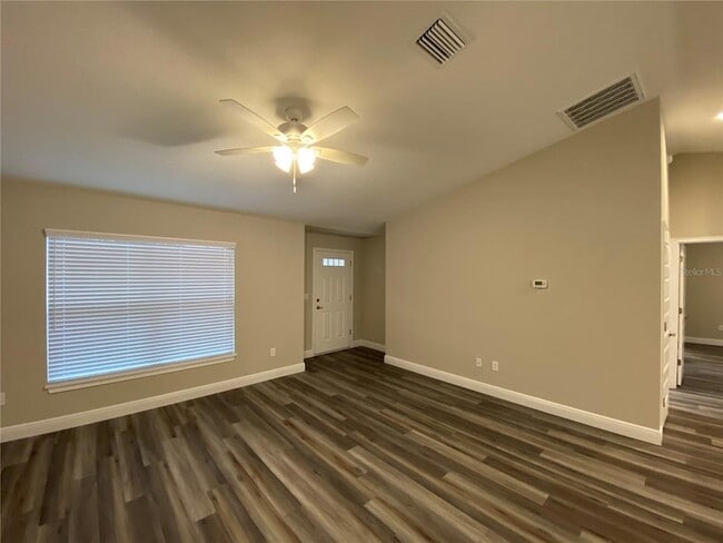 Photo - 20 Locust Loop Dr