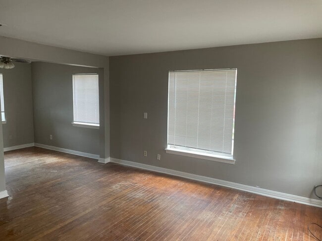 Photo - 157-159 Hubbard Unit 159