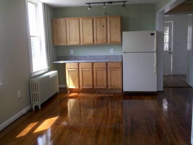 Photo - 200 N 7th St