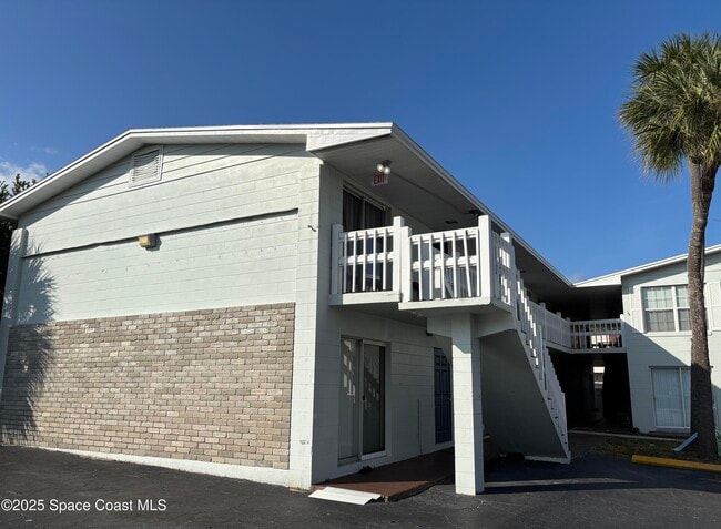 Building Photo - 130 Bouganvillea Dr Unit 4