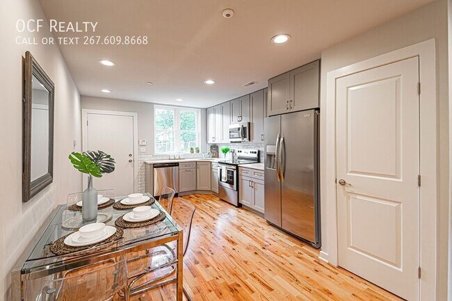 Photo - 2535 Annin St